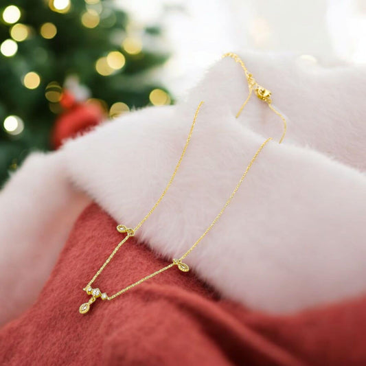 Collier Doré Multi Breloques Incrustées de Strass