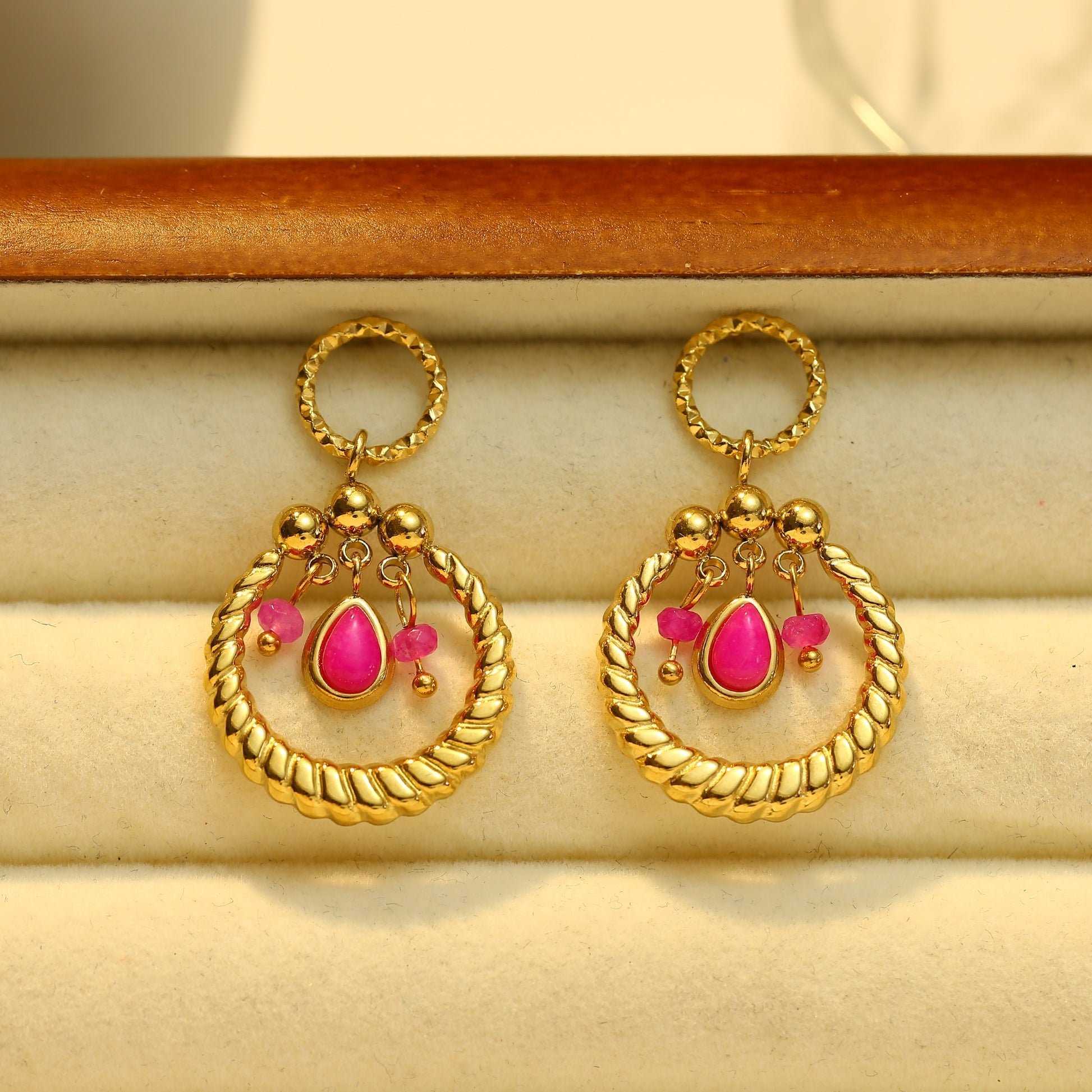 Boucles d'oreilles Dorées Anneau avec Pierres Naturelles Roses Girl's Dream