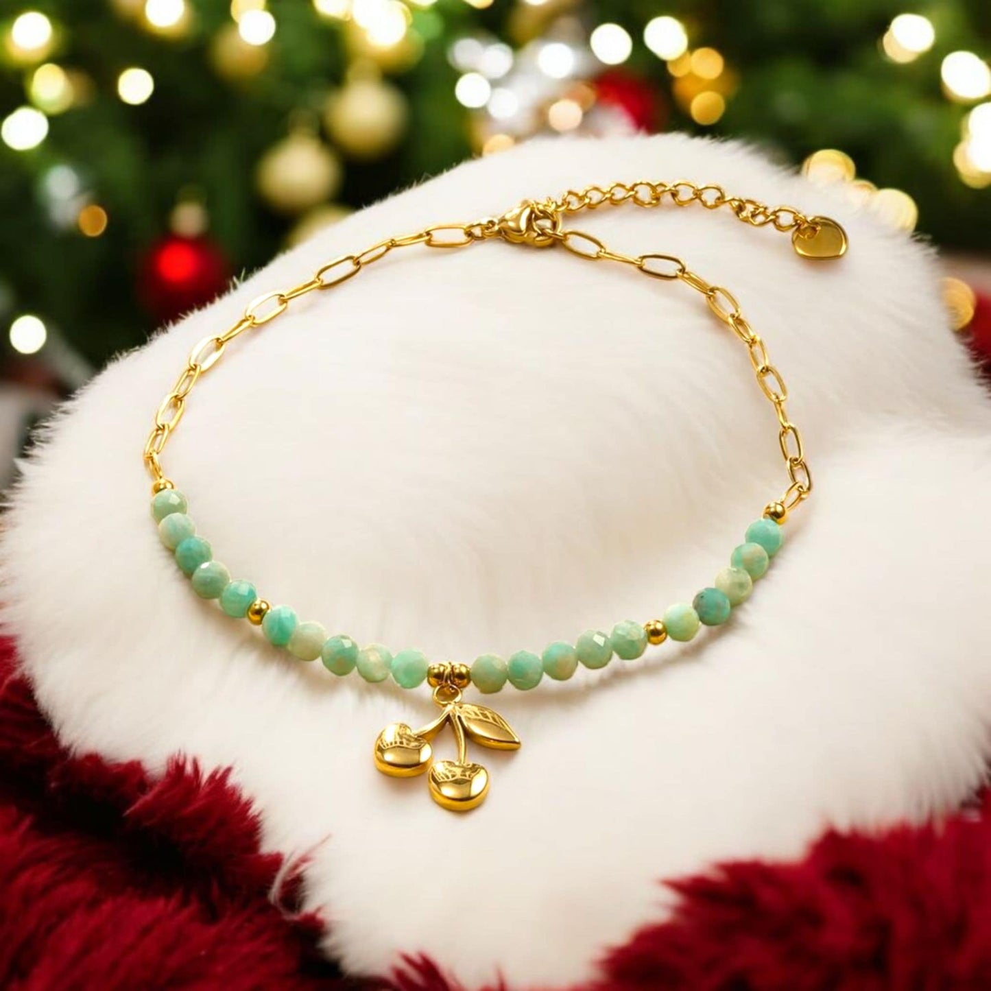 Chaîne de cheville pierres bleues et cerise dorée