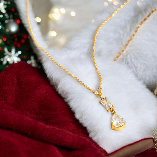 Collier Doré Pendentif Strass Carré Et Goutte En Y