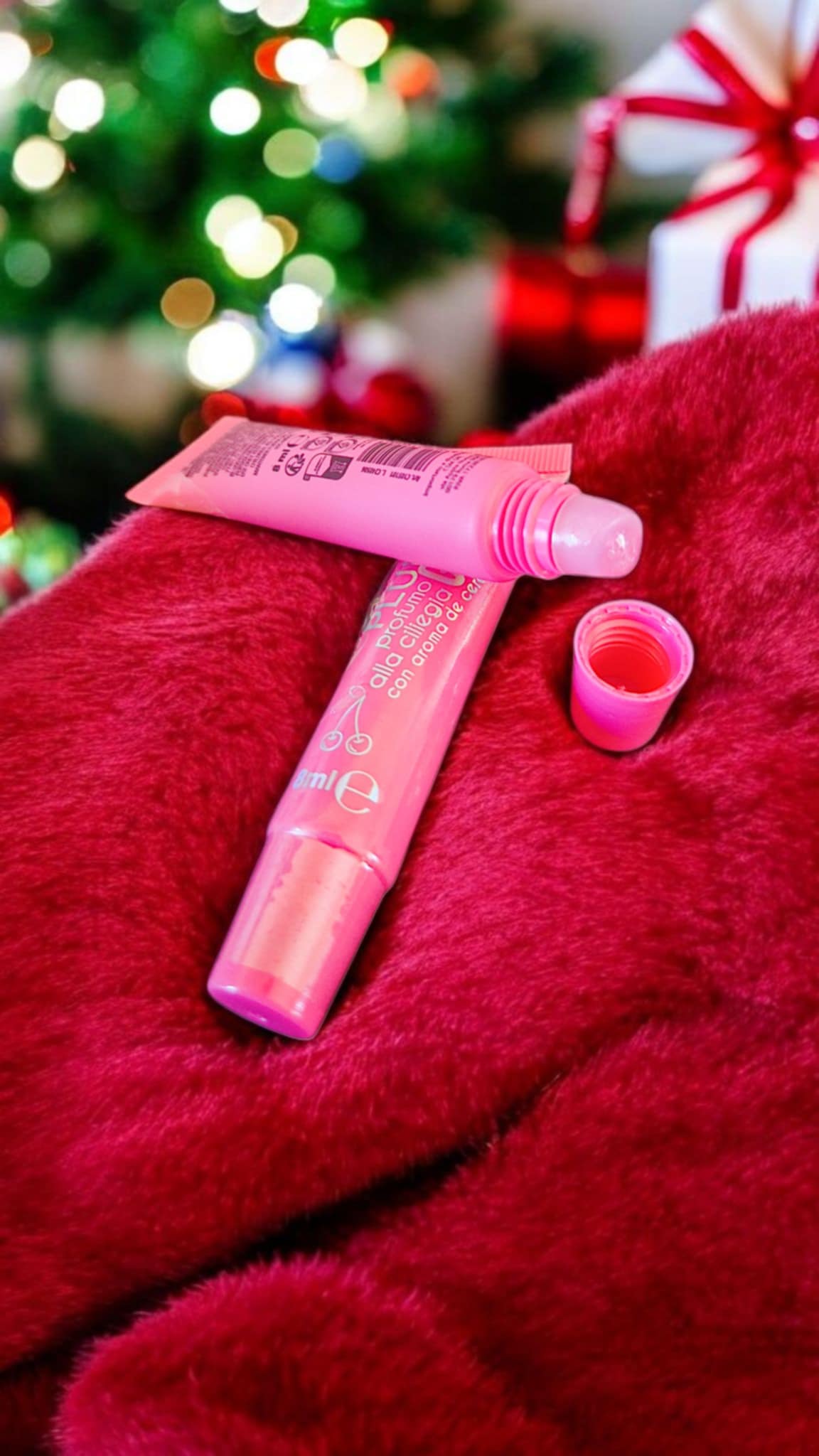 GLOSS PARFUMÉ CERISE / COCO / PËCHE